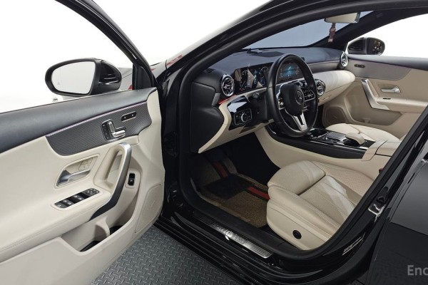 2021 Mercedes-Benz A-Класс с пробегом 44 777 км