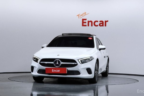 2021 Mercedes-Benz A-Класс с пробегом 52 110 км