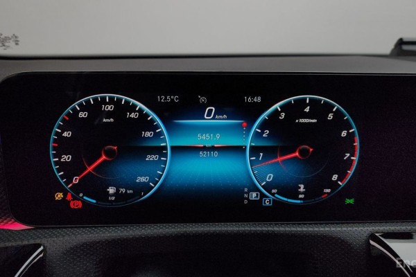 2021 Mercedes-Benz A-Класс с пробегом 52 110 км