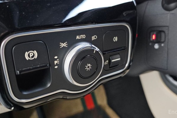 2021 Mercedes-Benz A-Класс с пробегом 44 777 км