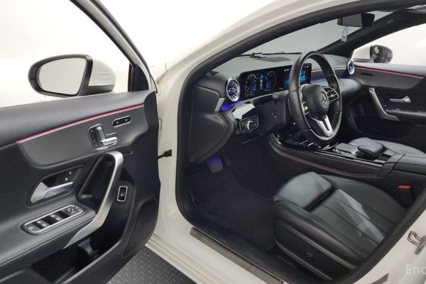 2021 Mercedes-Benz A-Класс с пробегом 52 110 км