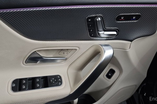 2021 Mercedes-Benz A-Класс с пробегом 44 777 км