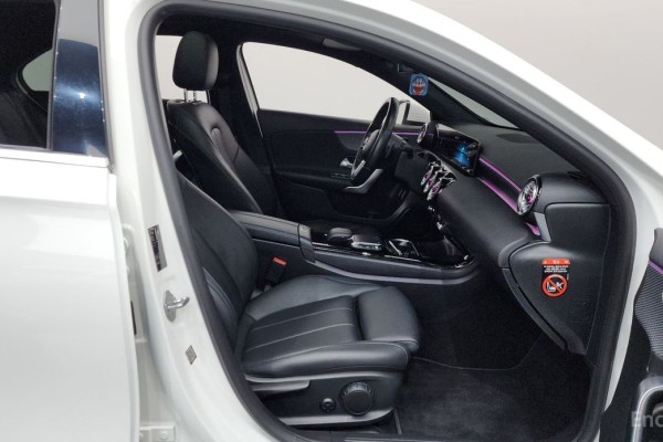 2021 Mercedes-Benz A-Класс с пробегом 52 110 км