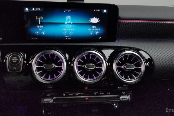 2021 Mercedes-Benz A-Класс с пробегом 52 110 км