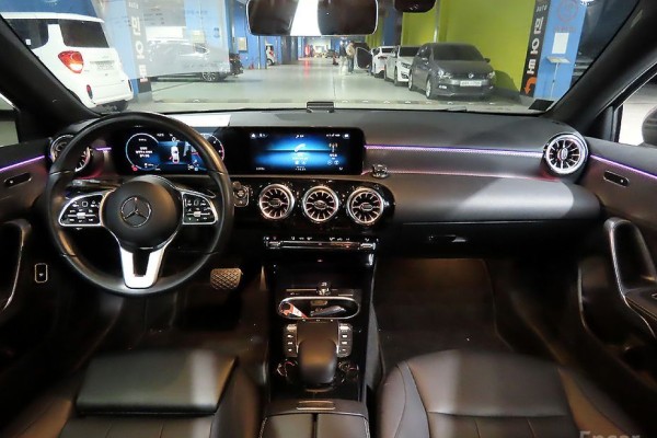 2022 Mercedes-Benz A-Класс с пробегом 74 545 км