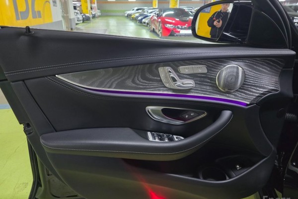 2022 Mercedes-Benz E-Класс с пробегом 48 500 км