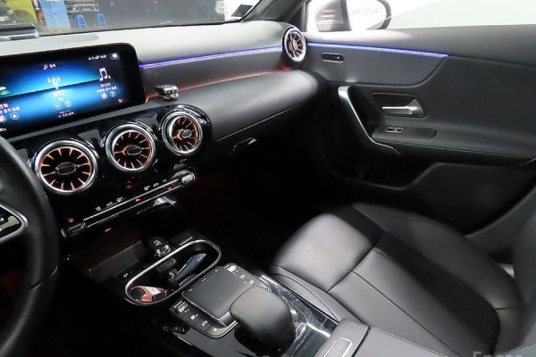 2022 Mercedes-Benz A-Класс с пробегом 74 545 км