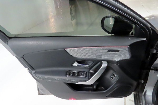 2022 Mercedes-Benz A-Класс с пробегом 74 545 км