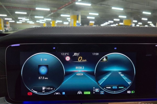 2022 Mercedes-Benz E-Класс с пробегом 48 500 км