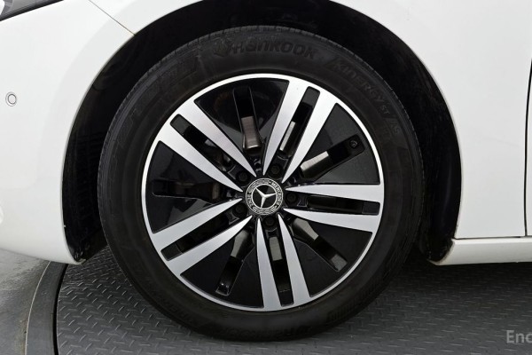 2021 Mercedes-Benz A-Класс с пробегом 75 552 км