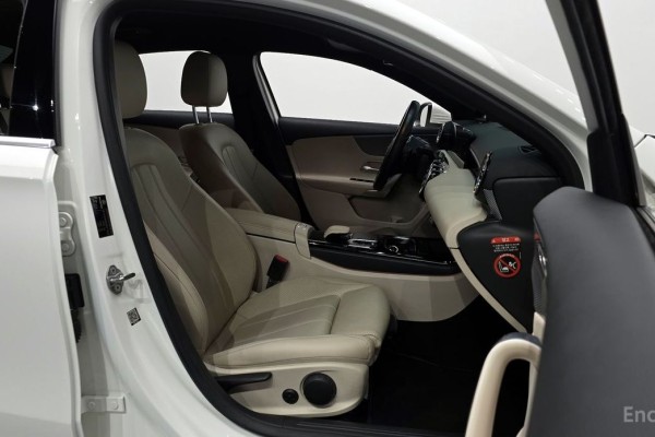 2021 Mercedes-Benz A-Класс с пробегом 75 552 км