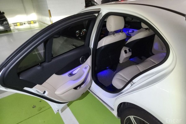 2021 Mercedes-Benz C-Класс с пробегом 43 813 км