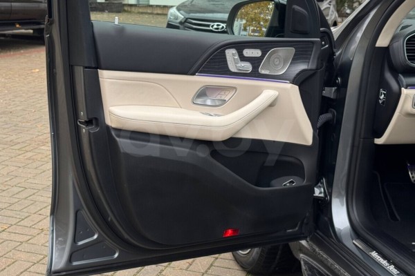 2021 Mercedes-Benz GLS с пробегом 195 000 км