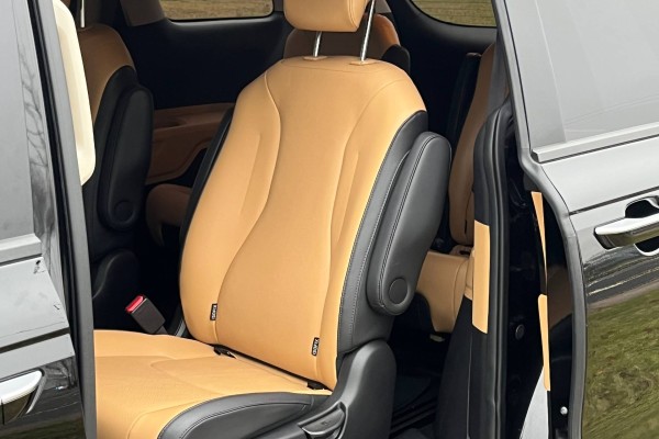 2021 Kia Carnival с пробегом 97 029 км