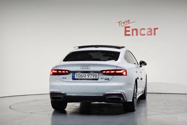 2022 Audi A5 с пробегом 39 168 км