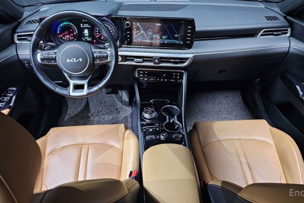 2021 Kia K5 с пробегом 79 812 км