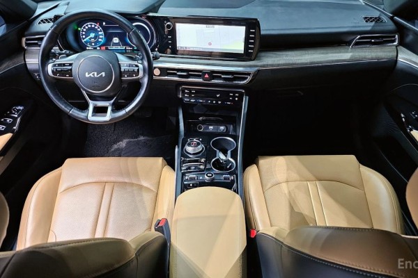 2022 Kia K5 с пробегом 76 528 км