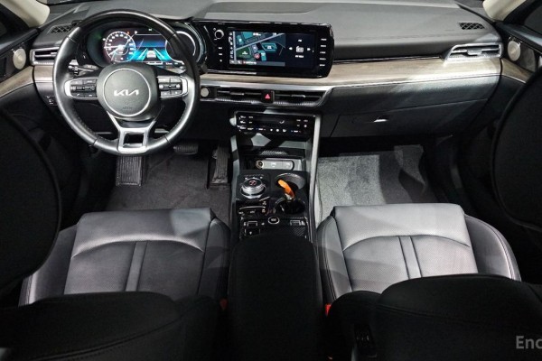 2021 Kia K5 с пробегом 39 186 км