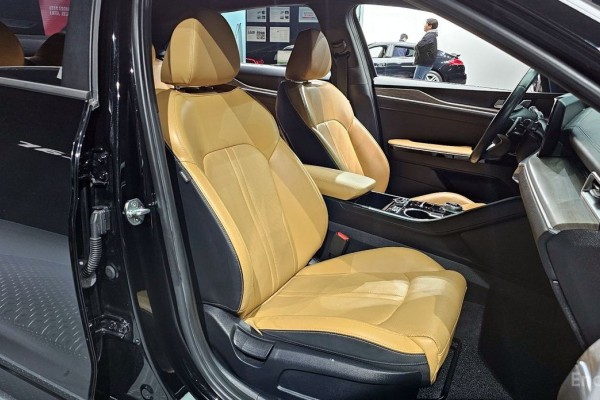 2022 Kia K5 с пробегом 76 528 км