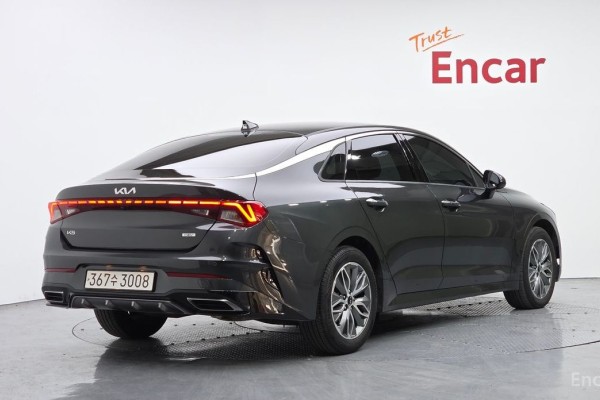 2022 Kia K5 с пробегом 81 414 км