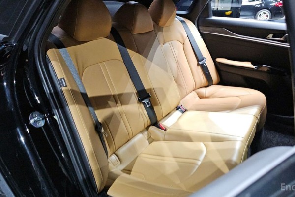 2022 Kia K5 с пробегом 76 528 км