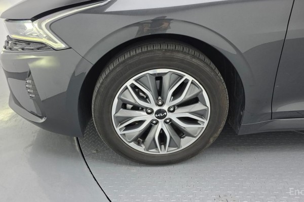 2022 Kia K5 с пробегом 81 414 км