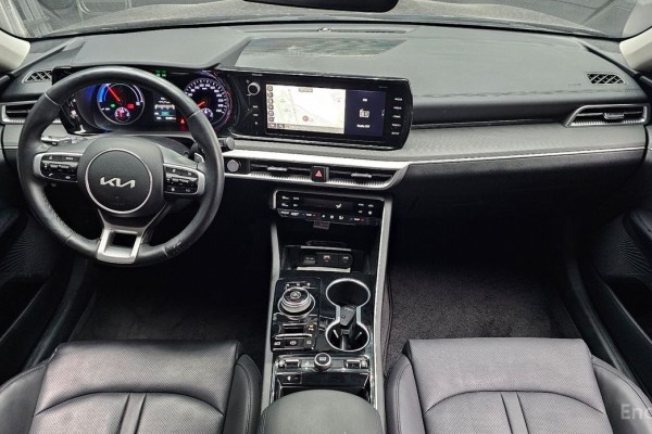 2022 Kia K5 с пробегом 94 351 км