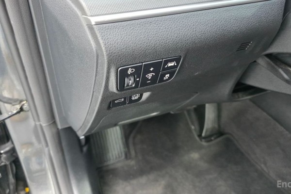 2022 Kia K5 с пробегом 81 414 км