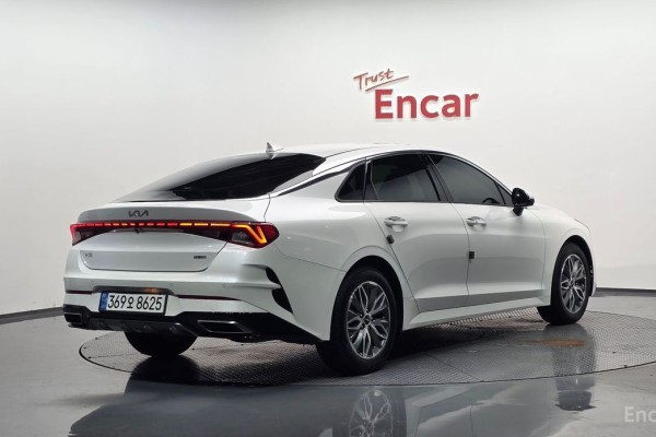 2022 Kia K5 с пробегом 57 566 км