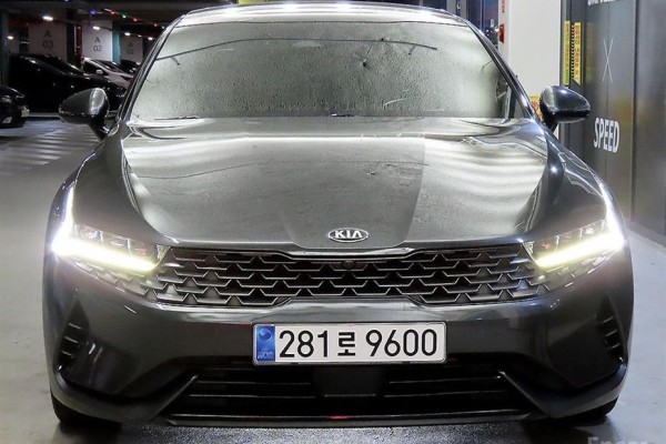 2021 Kia K5 с пробегом 93 035 км