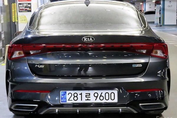 2021 Kia K5 с пробегом 93 035 км