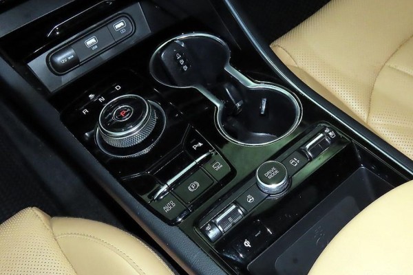 2021 Kia K5 с пробегом 93 035 км