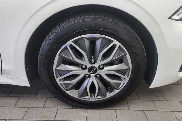 2021 Kia K5 с пробегом 95 397 км