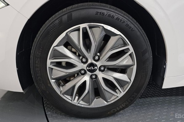 2021 Kia K5 с пробегом 121 158 км