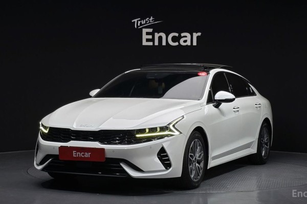 2021 Kia K5 с пробегом 57 914 км