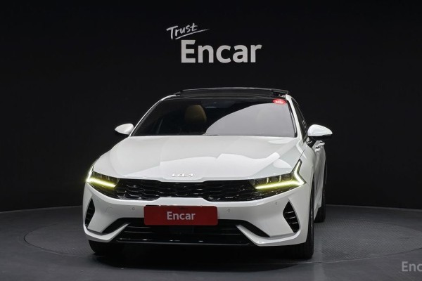 2021 Kia K5 с пробегом 57 914 км