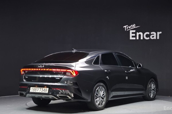 2022 Kia K5 с пробегом 82 381 км