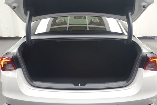 2021 Kia K5 с пробегом 102 967 км