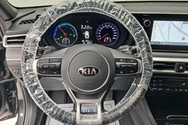 2021 Kia K5 с пробегом 133 778 км