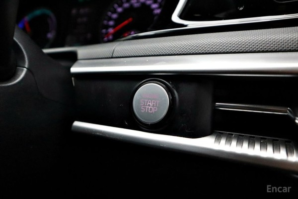 2022 Kia K5 с пробегом 77 218 км