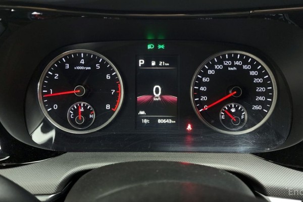 2022 Kia K5 с пробегом 80 643 км