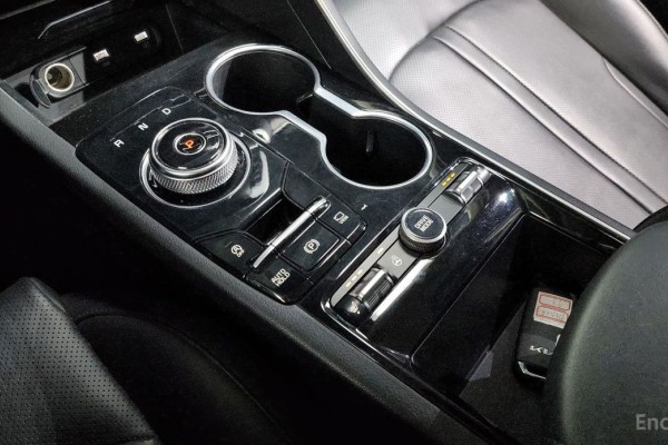 2022 Kia K5 с пробегом 80 643 км