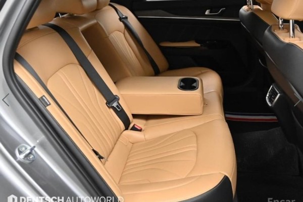 2021 Kia K5 с пробегом 67 078 км