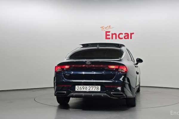 2021 Kia K5 с пробегом 39 912 км