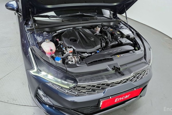 2021 Kia K5 с пробегом 39 912 км