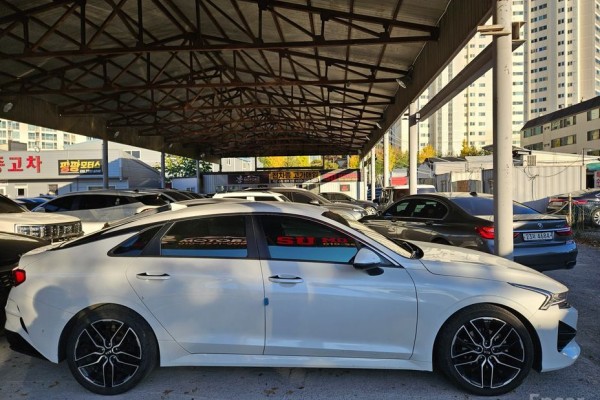 2021 Kia K5 с пробегом 122 370 км