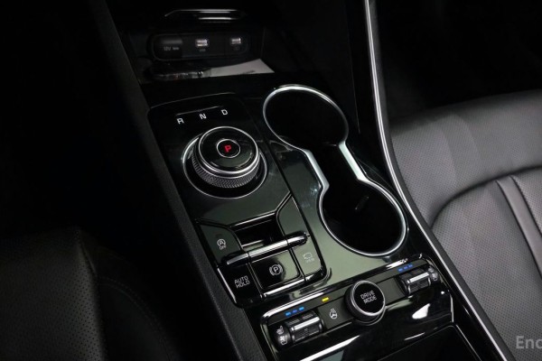 2021 Kia K5 с пробегом 39 912 км