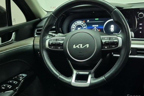 2021 Kia K5 с пробегом 98 622 км