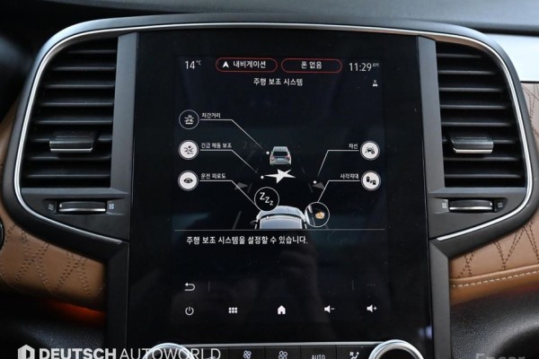 2021 Renault Samsung SM6 с пробегом 35 489 км