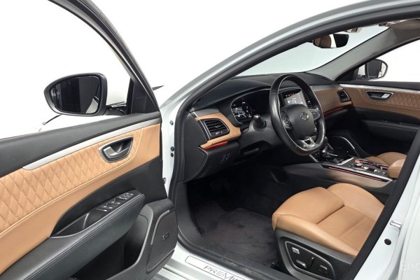 2022 Renault Samsung SM6 с пробегом 35 128 км